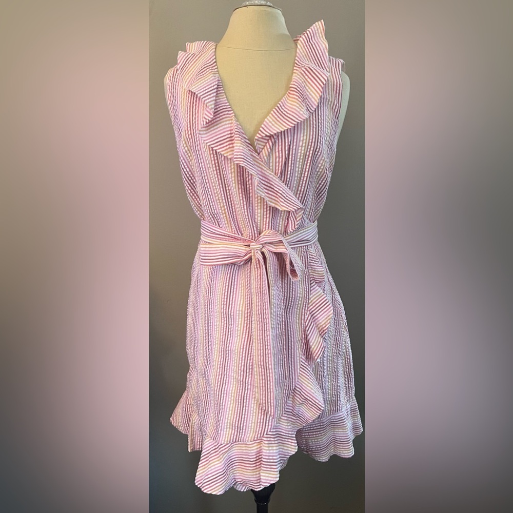 Women's Reba Wrap Dress in Seersucker
Style #: DRW0724 Size 10